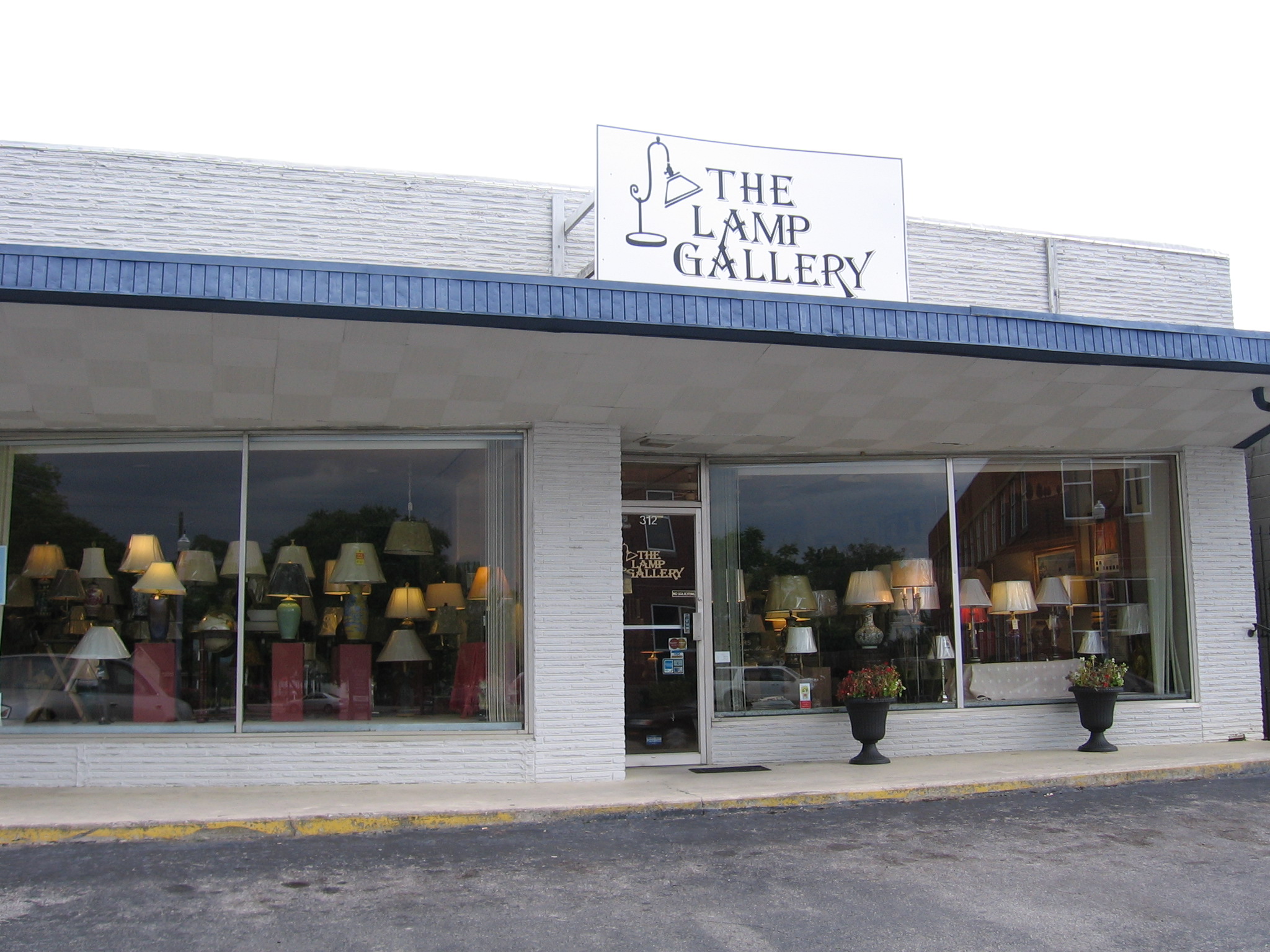 The Lamp Gallery